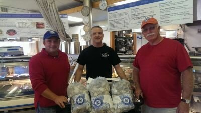 Chris Matteo bring his Chadwick Creek Oysters for NC Coast Dinner